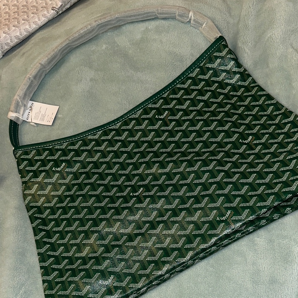 BRAND NEW WITH TAGS Bag